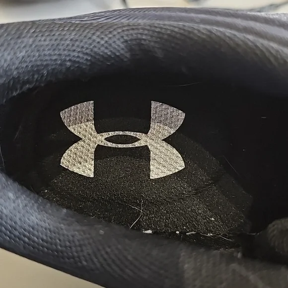 Under Armour Charged Escape 3 Charcoal and Black Running Shoes Women's Size 8.5 - Picture 2 of 5